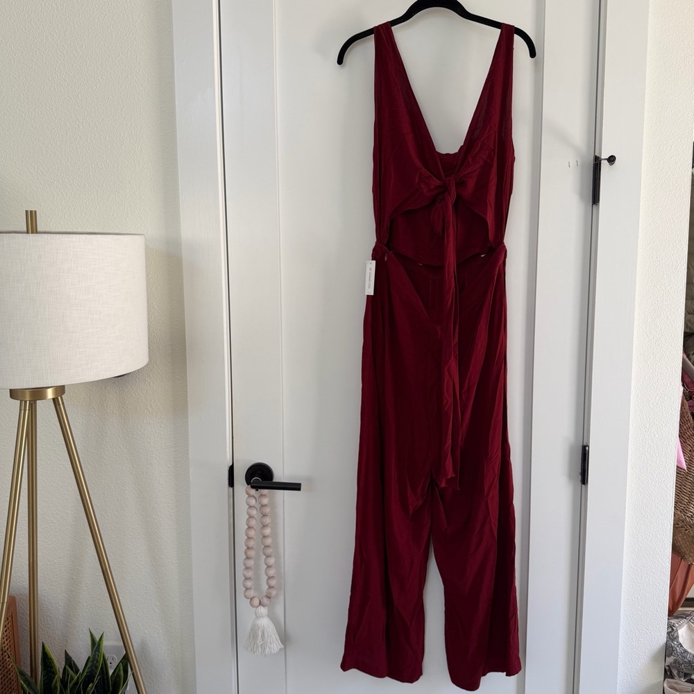 NWT / Vetta Capsule Two Piece Apron Jumpsuit in Burgundy - Picture 2 of 8